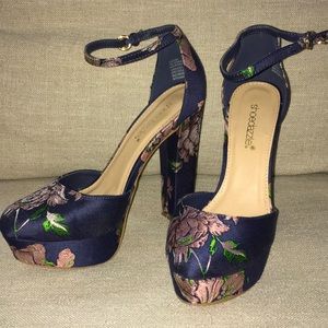 Floral Mary Jane Heels